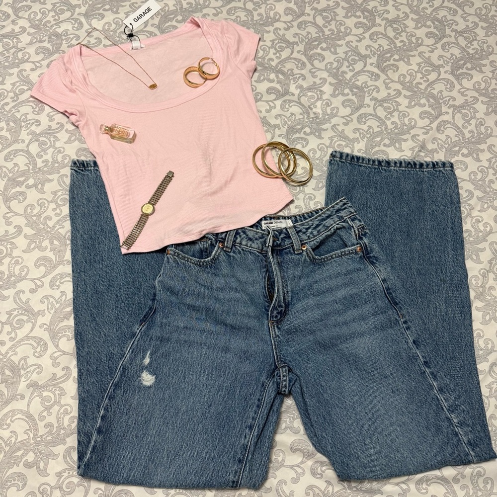 Garage Pamela Scoop Neck Tee in Chalk Pink